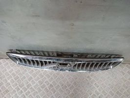 Volvo S90, V90 Etupuskurin ylempi jäähdytinsäleikkö 32234068