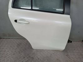 Nissan Micra Puerta trasera 2V7JJ