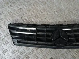 Mercedes-Benz A W168 Grille calandre supérieure de pare-chocs avant 1688801483