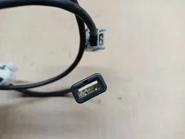 Mitsubishi Space Star Connettore plug in USB 