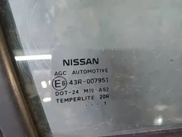 Nissan Juke I F15 Porte avant 
