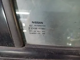 Nissan Juke I F15 Drzwi przednie 