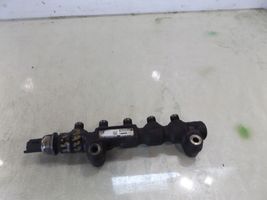 Mazda 2 Listwa wtryskowa 9654592680