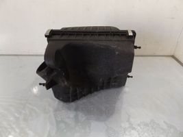 Opel Astra G Air filter box 