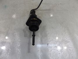 Ford C-MAX I Clutch slave cylinder 