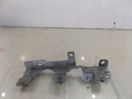 Renault Twingo II Fender mounting bracket 