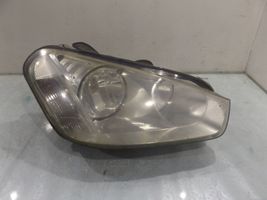 Ford C-MAX I Lampa przednia 