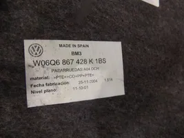 Volkswagen Polo Kita bagažinės apdailos detalė 
