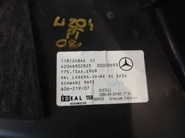 Mercedes-Benz C AMG W204 Rivestimento del pannello della portiera anteriore A2046902825