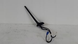 Fiat 500E Radion antenni 