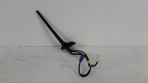 Fiat 500E Radion antenni 