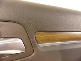 Chrysler 300C Rivestimento del pannello della portiera anteriore 