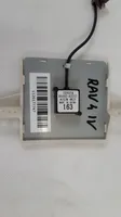 Toyota RAV 4 (XA40) Antenne GPS 