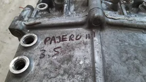 Mitsubishi Pajero Gearbox transfer box case 