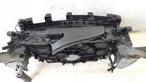 Volvo XC40 Pannello di supporto del radiatore 