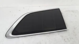 Volvo XC90 Rear side window/glass 