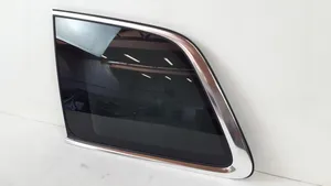 Volvo XC90 Rear side window/glass 