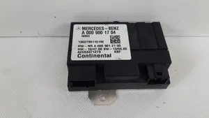 Mercedes-Benz A W176 Fuel pump relay A0009001704