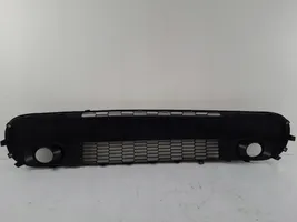 Fiat 500L Etupuskurin alempi jäähdytinsäleikkö 735522417
