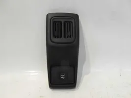 Jeep Compass USB-pistokeliitin 