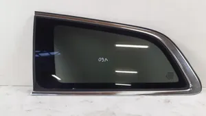 Volvo V60 Fenêtre latérale avant / vitre triangulaire 