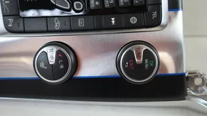 Volvo V40 Panel klimatyzacji 3335288