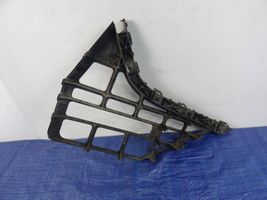 Hyundai i40 Soporte de montaje del parachoques trasero 86615-3Z300