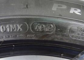 Ford Mondeo Mk III R19 summer tire 