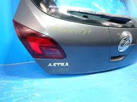 Opel Astra J Lava-auton perälauta 