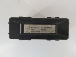 Audi 80 90 S2 B4 Komforto modulis HJS63010257