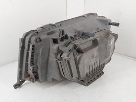 Mercedes-Benz E W124 Lampa przednia 12985200