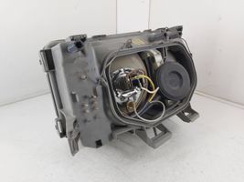 Mercedes-Benz E W124 Lampa przednia 12709300