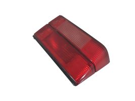 BMW 5 E34 Lampy tylnej klapy bagażnika 1384011L