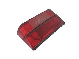 BMW 5 E34 Lampy tylnej klapy bagażnika 1384012R