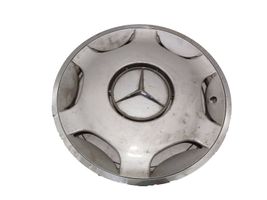 Mercedes-Benz E W124 R15-pölykapseli 1244011424