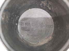 Volkswagen Golf I Original wheel cap 321601171A