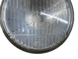 BMW 5 E28 Lampa przednia 310110480