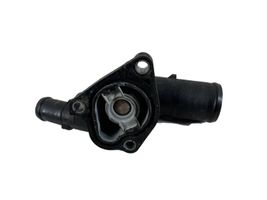 Renault Clio II Obudowa termostatu 82006608882