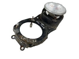 BMW 5 E28 Lampa przednia 310110480