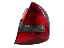 Mitsubishi Carisma Luci posteriori 151086