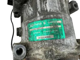 Mitsubishi Carisma Compresor (bomba) del aire acondicionado (A/C)) 8200040681