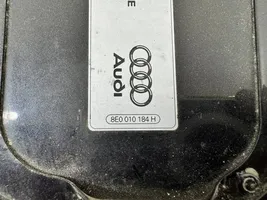 Audi A4 S4 B6 8E 8H Bouchon, volet de trappe de réservoir à carburant 8E0010184H