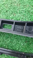 Audi RS3 Etupuskurin alempi jäähdytinsäleikkö 8V4807647