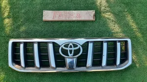 Toyota Land Cruiser (J120) Atrapa chłodnicy / Grill 53111-60490