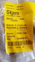 Toyota Hilux (AN10, AN20, AN30) Altra parte sotto la carrozzeria 90304-T0001