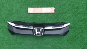 Honda CR-V Front grill 71120-T1V-E010-M1