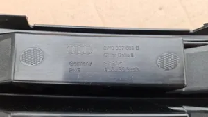 Audi A4 S4 B9 Moulure de pare-chocs avant 8W0807681B