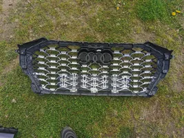 Audi Q3 F3 Maskownica / Grill / Atrapa górna chłodnicy 83F853651