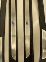 BMW 3 E90 E91 Zestaw listew progowych (wewnętrznych) 7907154