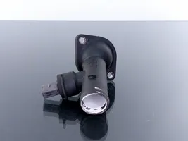 Volkswagen PASSAT B6 Termostat / Obudowa termostatu 